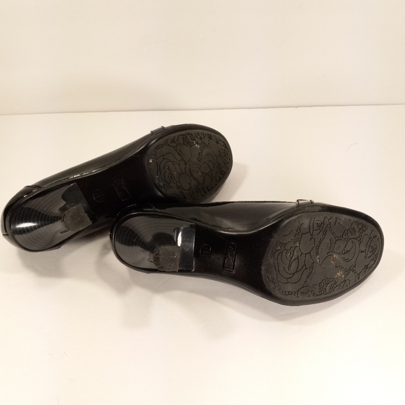 🔥CLOSING Sale New PATENT BLACK PUMPS SZ 7 - Picture 5 of 9
